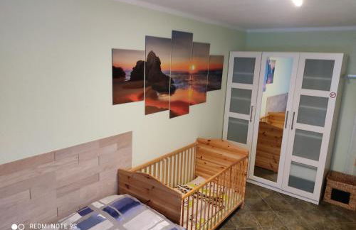 Großzügige Ferienwohnung am Waldesrand im Seenland - Foto 11