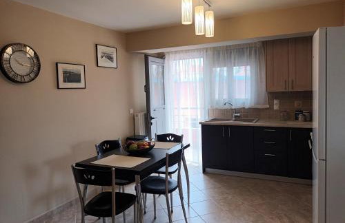 LIVIERATOS APARTMENTS - Photo 6