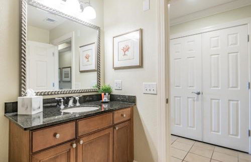 A DISNEY REUNION! Spacious And Spectacular, 5 Heated Pools, Sleeps 8, Overlooking Acres Of Views, LOW Rates! - Foto 3