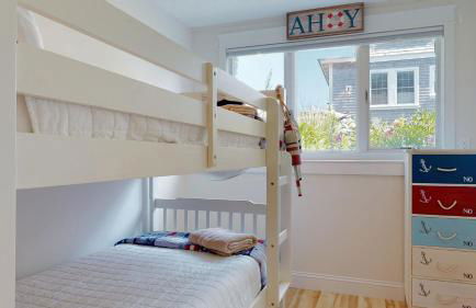 Bliss Street Beach House by Bayley Vacation Rental - Foto 49