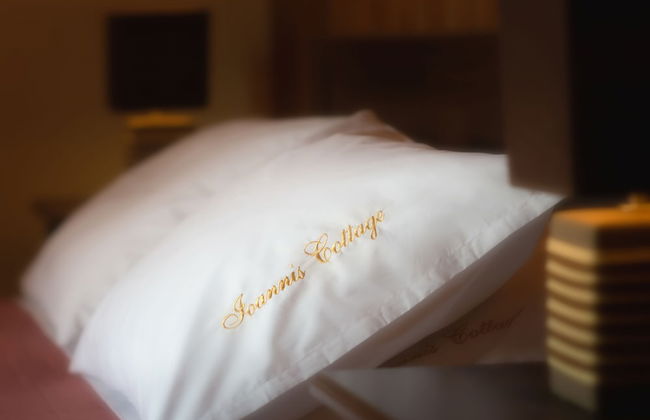 Traditional Ioannis Cottage...luxurious & Rustic With Ecological Heated Pool !!! - Foto 9