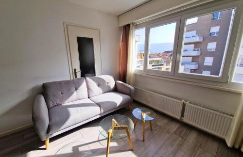 Studio avec cuisine séparée tout proche de la gare - Foto 4