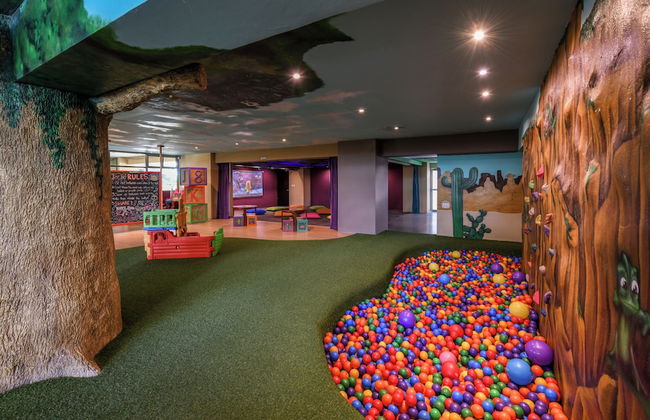 Generations Riviera Maya Family Resort Catamaran, Water Park, All & More Inclusive - Photo 27