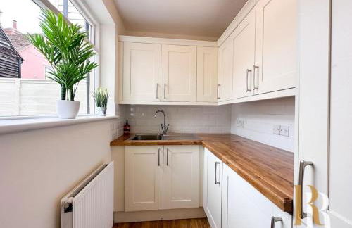 Fisherman's Cottage - Harwich Breaks - BRAND NEW - long stays available great prices - get in touch for all bookings - cottage in harwich - beach stay - Foto 25