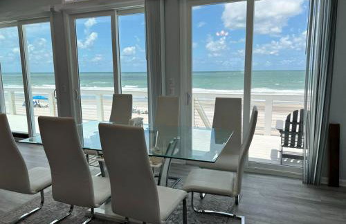 Serenity One 100 percent Oceanfront 6 Bedrooms - Foto 7