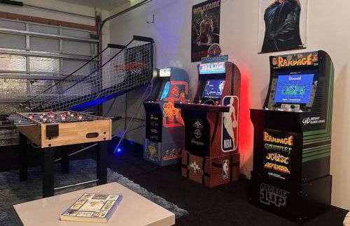 Luxury Mansion, Game Room, Pool, Rooftop, Skyline, Walk to Las Olas - Foto 59