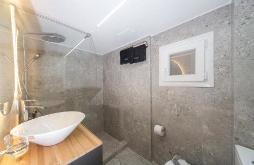 The Yellow Dot - Foto 24