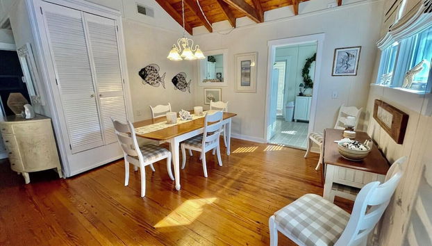 Read Avenue 114 - Foto 5, Habitación