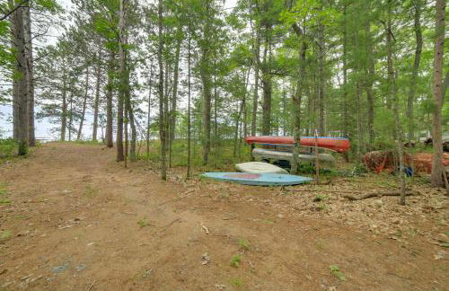 Lakefront Lookout! Private Sand Beach on Superior - Foto 39