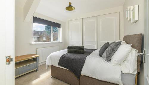 Stylish 3 Bed House Near Hospital, Racecourse, Free Parking - Foto 5