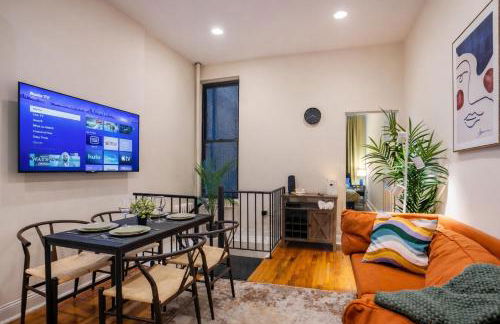 3 Bedroom Cozy Home in Manhattan Valley - Photo 13