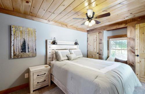 4 Mi to Dtwn Morganton! Family Retreat w/ Patio - Photo 14