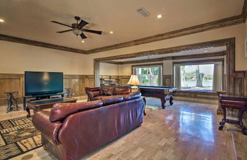 Private Pool Lakefront Harlingen Home - Foto 5