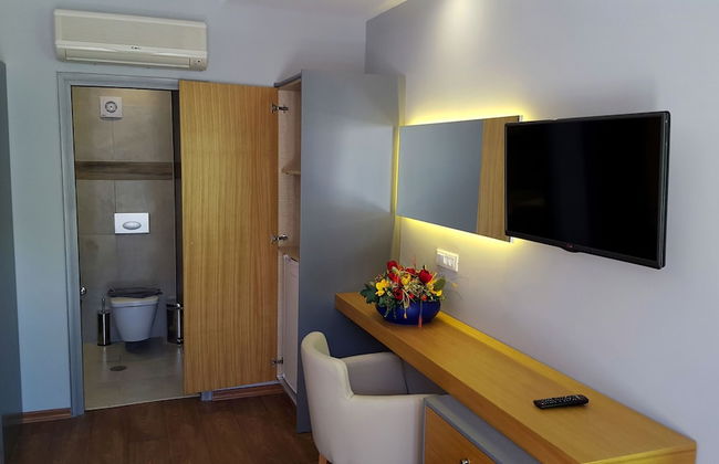 Sunny Days Hotel Apt - Photo 27