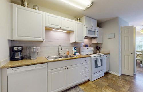 Two Sisters Cottage - Photo 9