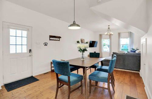 Fountain Square Gem with Rooftop Patio & Fire Pit- Family Friendly - Foto 9