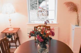 Tranquil Cottage & Garden by Esher Train Station - Foto 21