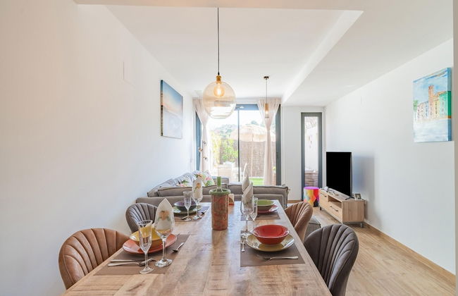 Villajoyosa Home With Shared Pool - Foto 28