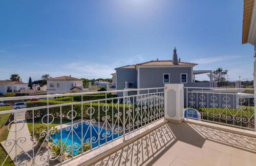 Casa Nuria com 4 quartos, piscina e churrasco em Vale do Lobo - Foto 31