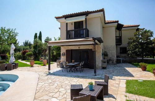 Eco Stone Villa with Private Pool and Jacuzzi - Foto 16