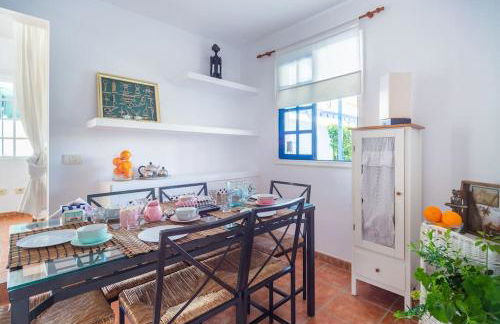 FABULOUS BUNGALOW , WIFI, SWIMMING POOL AND BEACH - Foto 58