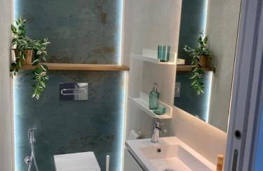 Playa Malagueta Vistas frontal al mar con 2 dormitorios - Photo 12