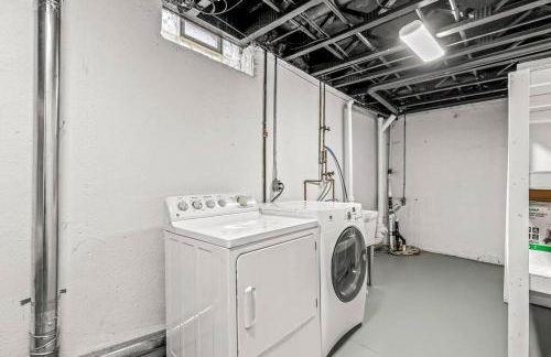 Cozy 2BR Condo in Great Location - King Bed - Foto 11