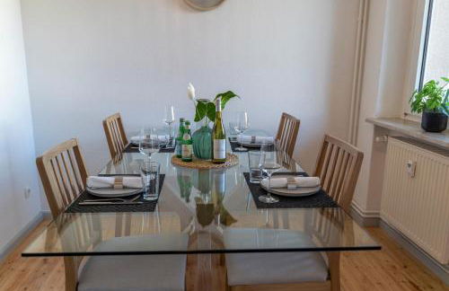 RR - Central Apartments 80qm - Balcony - Washer - Foto 12