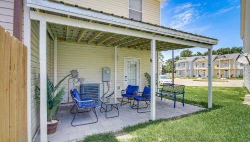 Walk to Beach Gulfport Retreat with Patio - Foto 2