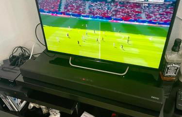 Sky Studio Apartment 1,5 Zimmer für 4 Leute Zentral 35qm S-Bahn Mercedes Benz - Foto 8