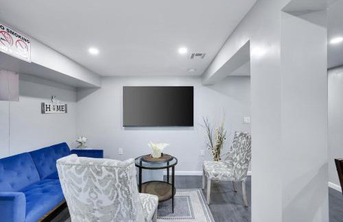 4BR Newark Stay w/ Parking And Fast Wi-Fi - Foto 15