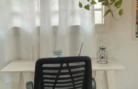 Chalé aconchegante, pertinho da cidade e conectada a natureza - Foto 36