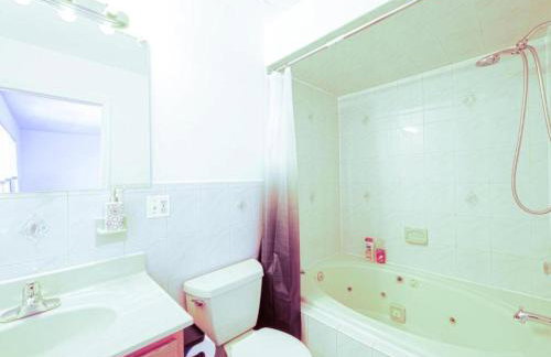 Cozy 3 - Bed apartment, Minutes from NYC! - Foto 7