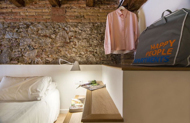 Happy People Ramblas Harbour - Photo 20