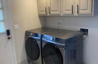 Ranch Style w firepit and big backyard TV Room - Foto 12