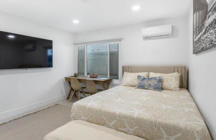 Steps to the Beach, Firepit & Patio Long-term Newport Beach Stay Coastal Cove - Foto 65