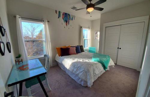 Actually walkable to square & Private Heated Pool - Foto 4