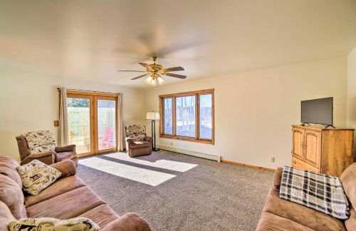 Charming Wisconsin Getaway with Nearby Lake! - Foto 6