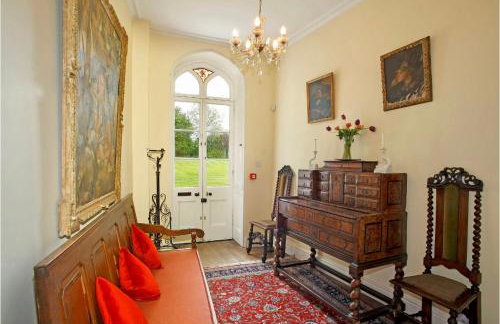 Newcourt Manor - Foto 20