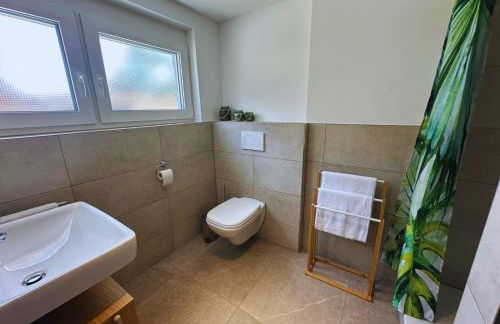 Frankenherz-Apartments - Premium Wohnung mit Terrasse, nahe Playmobil-Funpark & zur Messe, Self-Check-In - Foto 24