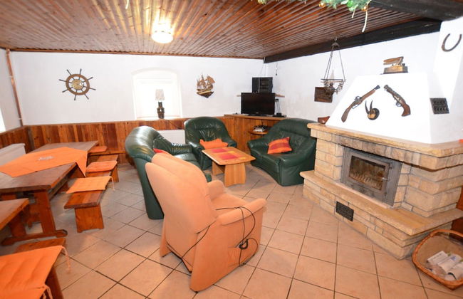 Chalet in Ore Mountains Near Ski Slopes - Foto 10