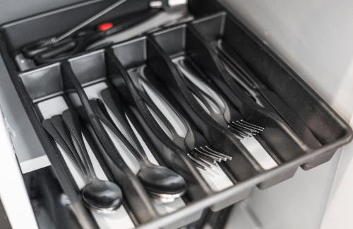 New suite with full Kitchen and Livingroom Dallas - Photo 2