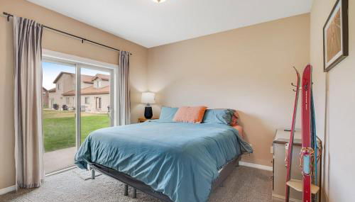 Near Tamarack AC Kitchen TV Washer Dryer - Foto 5