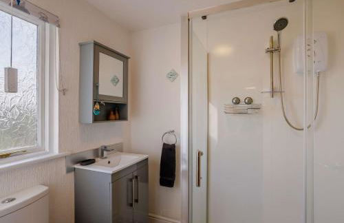 1 Bed in Whitegate 91266 - Photo 20