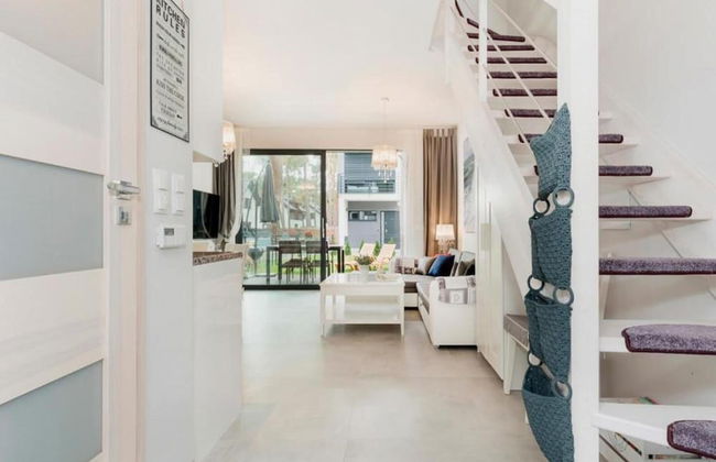 Comfortable Holiday Home With Garden, Summer Pool - Foto 20