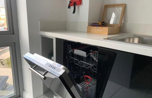 Luxury 2 Bedroom Northampton Townhouse with Balcony - Foto 15