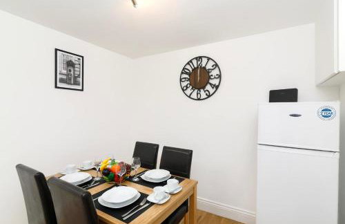 Contemporary 2 Bedroom Apartment in Hoxton Shoreditch, London Sleeps 4 - Foto 28