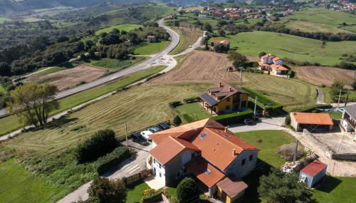 Apartamento Rural Sanvi A - terrace and views of the Picos - Foto 4