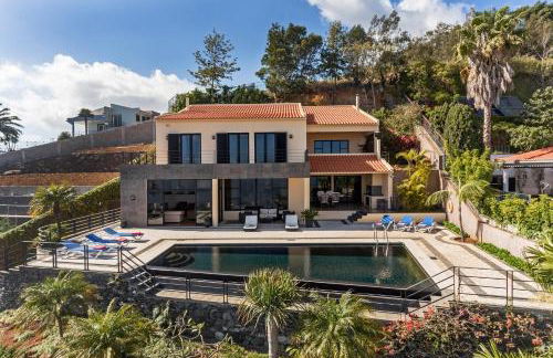 Exquisite Madeira Villa Villa Funchal Luz 5 Bedroom Heated Pool - Foto 18