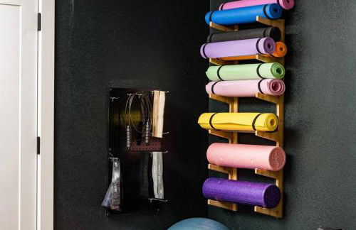 Wild West Disco Haus 2! New Hot Tub, Patio + Gym - Foto 2